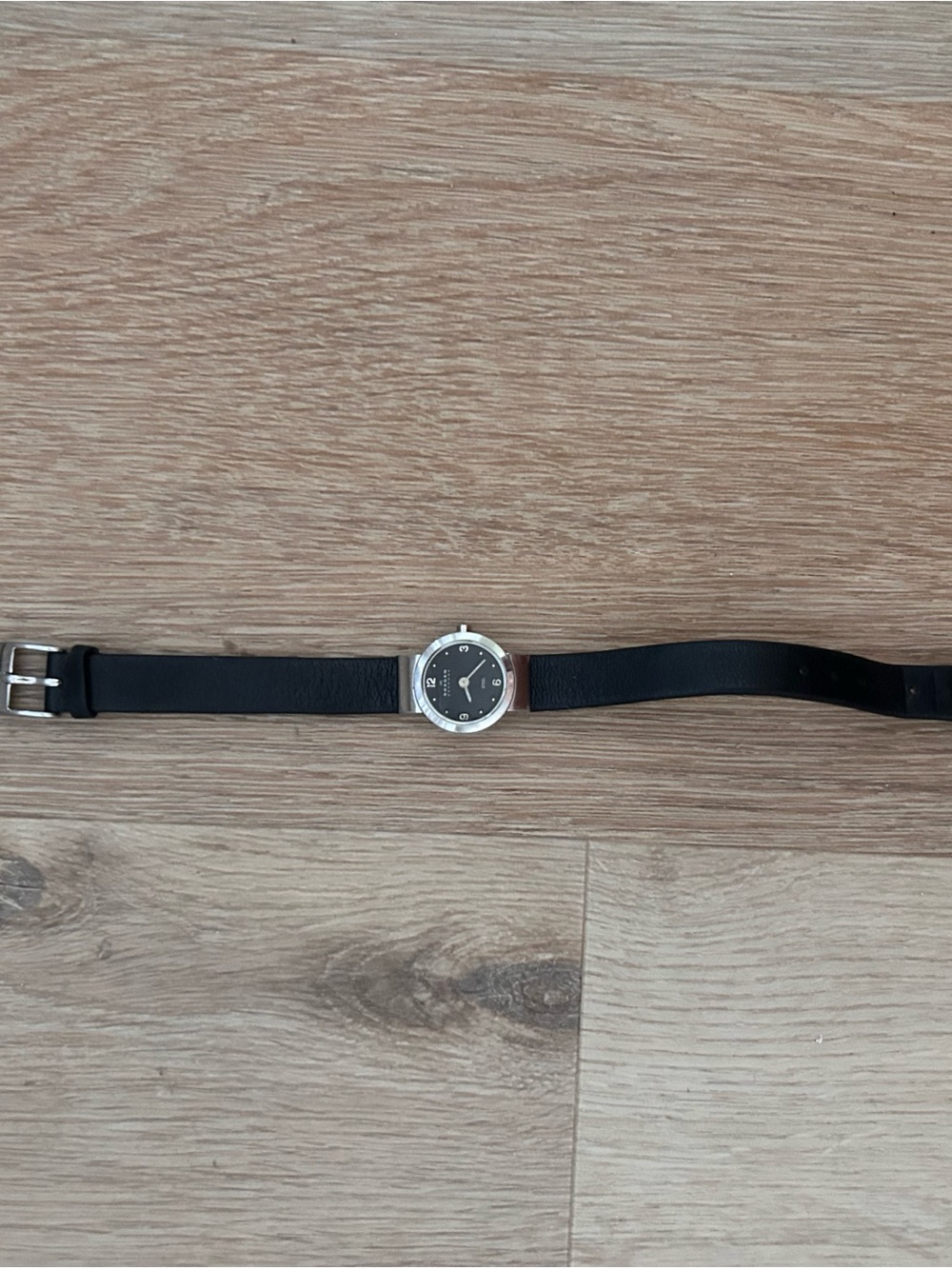 Skagen Denmark Steel Watch Black Leather Strap Silver Petite Round Minimalist